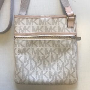MK Purse